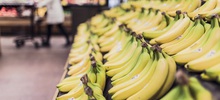 fruits grocery bananas market small